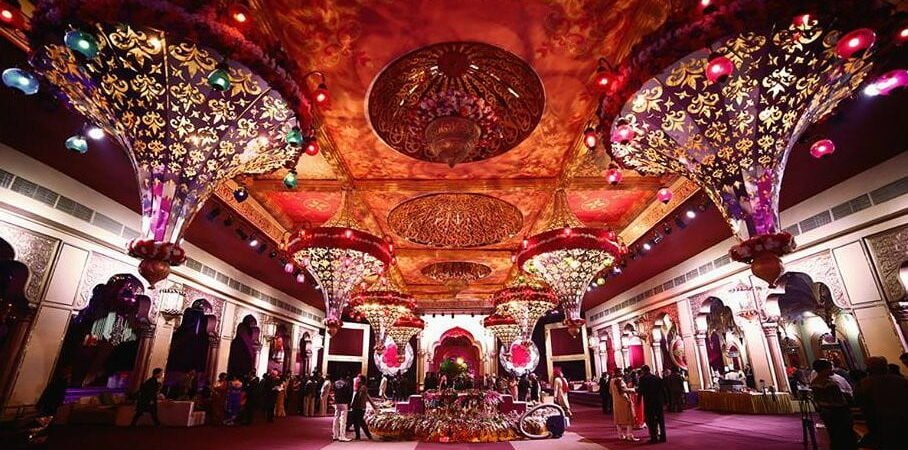 spectacular-wedding-decor-in-india spectacular-wedding-decor-in-india